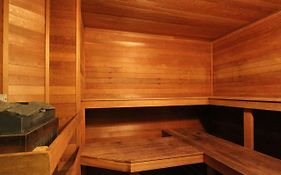 Rainbow Suites By Whistler Retreats